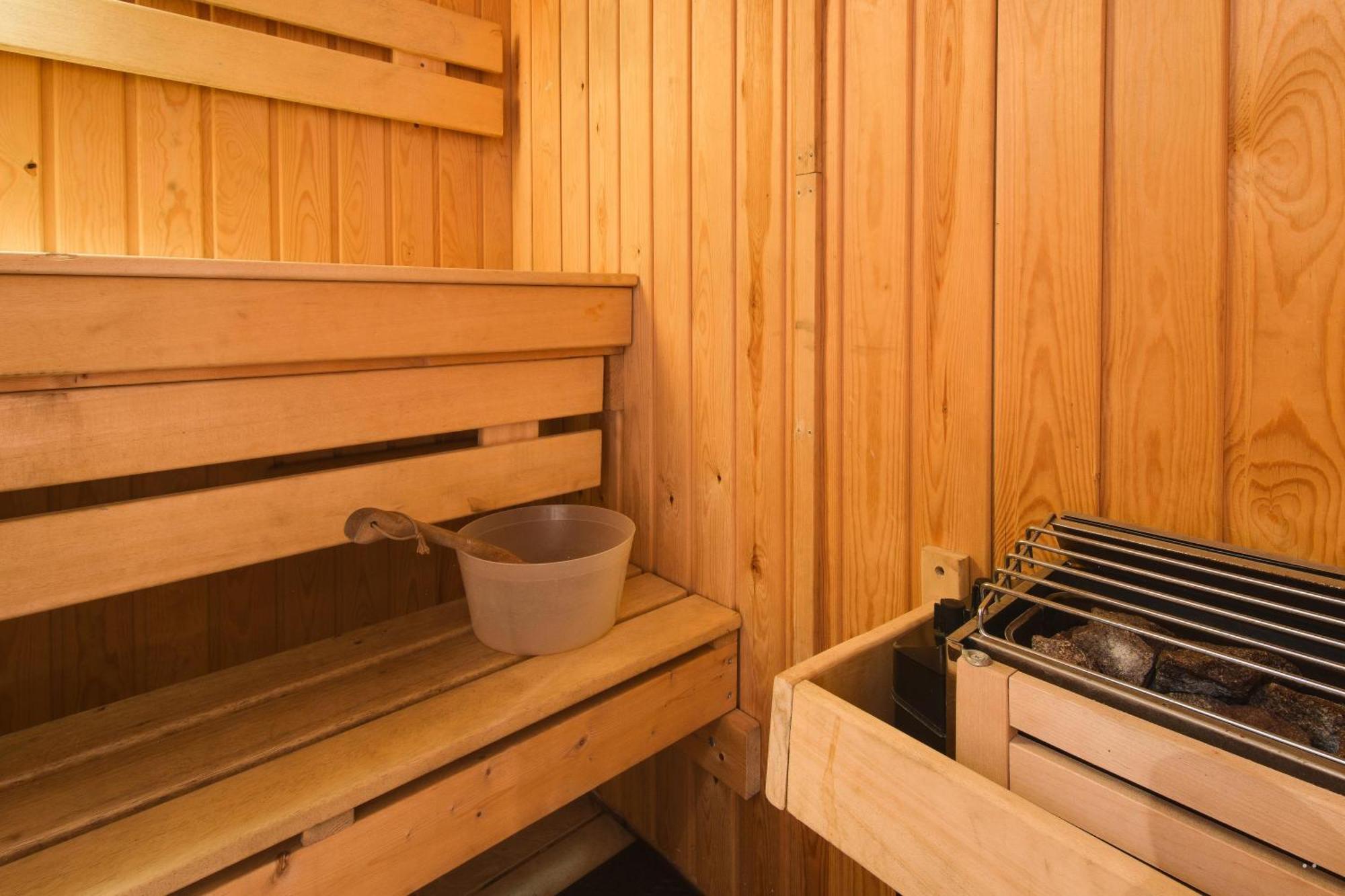 Le Petit Manoir Spa Et Vue Sur Riviere St Maurice Grandes Piles Luaran gambar